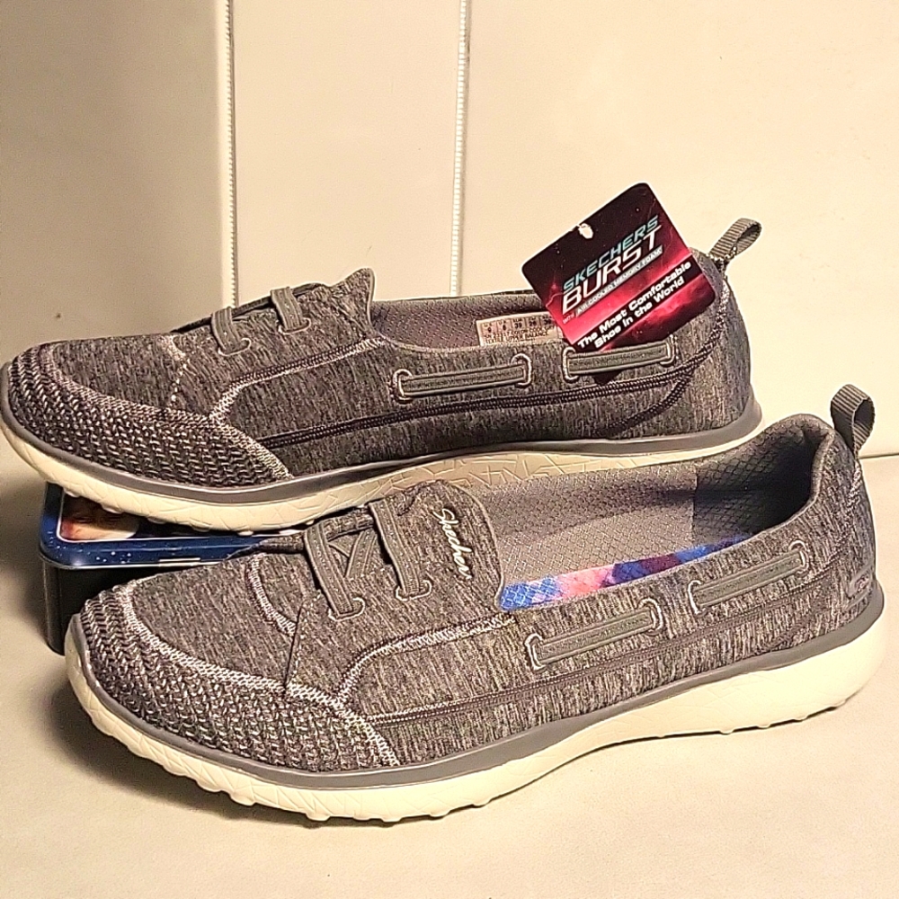 Skechers Relaxed Fit Burst  Slip-On